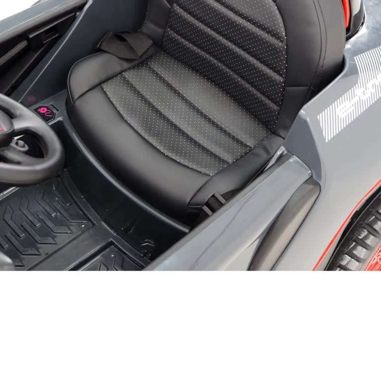 Ürün Görselindeki Deri Koltuk Yerine Sert Plastik Gönderildi