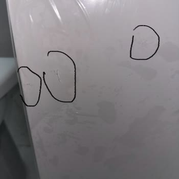 Montaj Ekibi Nedeniyle Hasarlı Kale Daisy Banyo Ürünleri