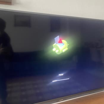 Arçelik A55 B 880 B Model Televizyonunda Sistem Güncellemesi Yapılamıyor Ve Sürekli Kasma