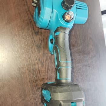 Kırık Çanta Ve Eksik Dijital Göstergeli Testere Değişim İsteği Yanıtsız