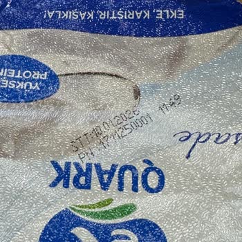 Tarihinden Önce Küflü Quark Ürünü