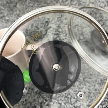 Emsan Tencere Takımının Kapakları Bir Ayda Paslandı