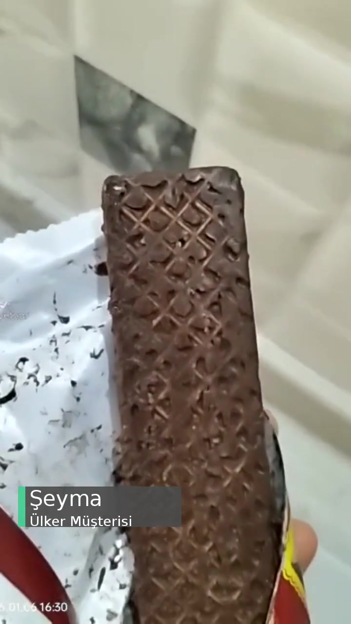 Ülker Çikolatalı Gofret Bozuk videonun kapak resmi