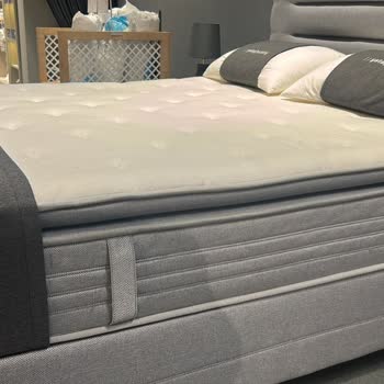 Çift Kişilik Yatak İstedi, Tek Kişilik Aldı Ve Değişim Reddedildi