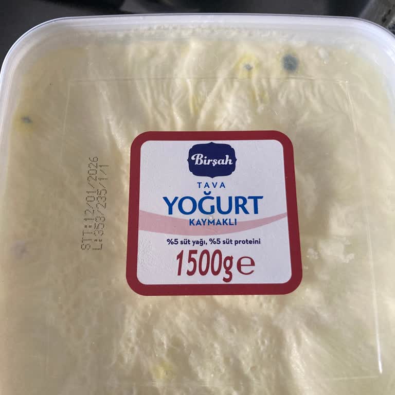 Son Kullanma Tarihi Geçmemiş Yoğurtta Küf, Fiş Olmadan İade Reddi Ve Saygısız Çalışan