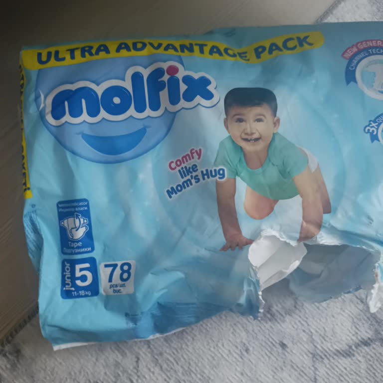 Molfix Junior 5 Bebek Bezinde Sürekli Sızdırma ve Yabancı Sert Parça Sorunu