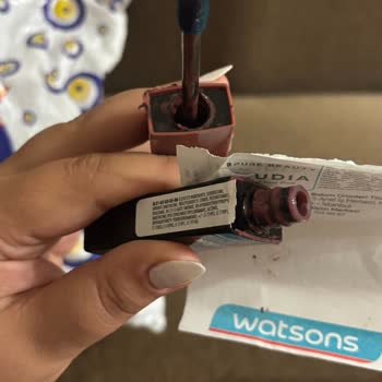 Watsons Refused Refund for Defective Deborah Lipstick