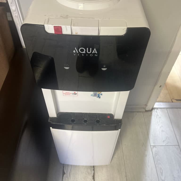 Saka Su Sebili Sızıntı Sorunu Çözülmüyor, Yardımcılık Yok