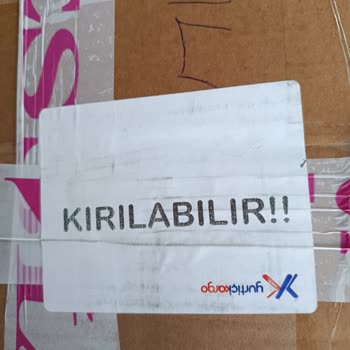 Yurtiçi Kargo Kırılan Monitör Ve Klavye