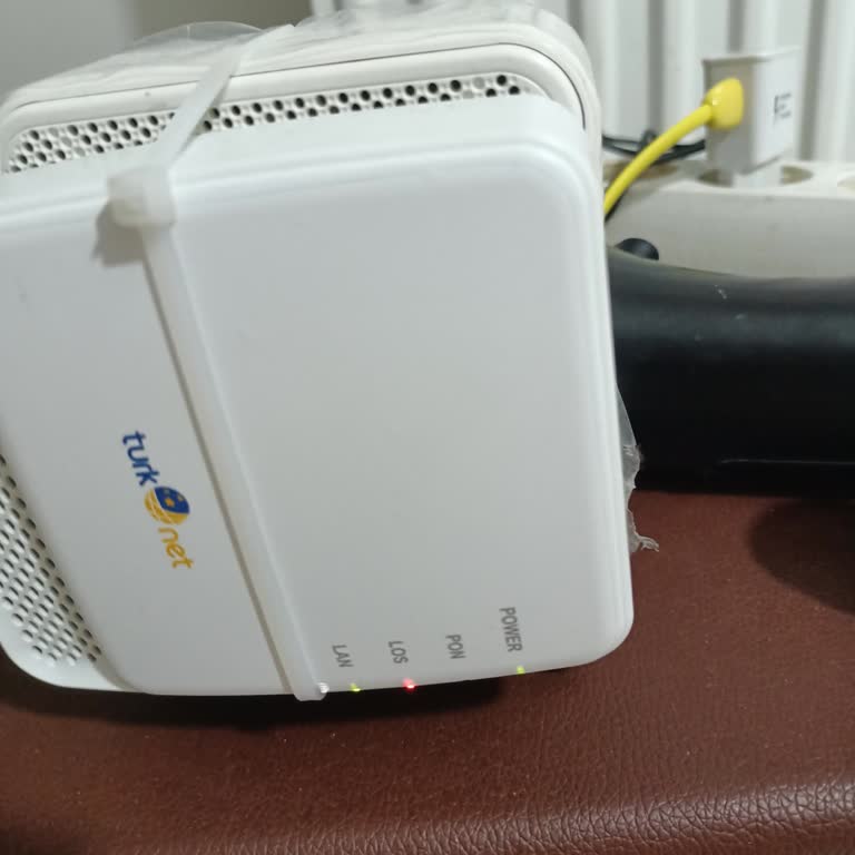 Sürekli İnternet Kesintileri Ve Çözülmeyen Destek, Ücret İadesi Talebi