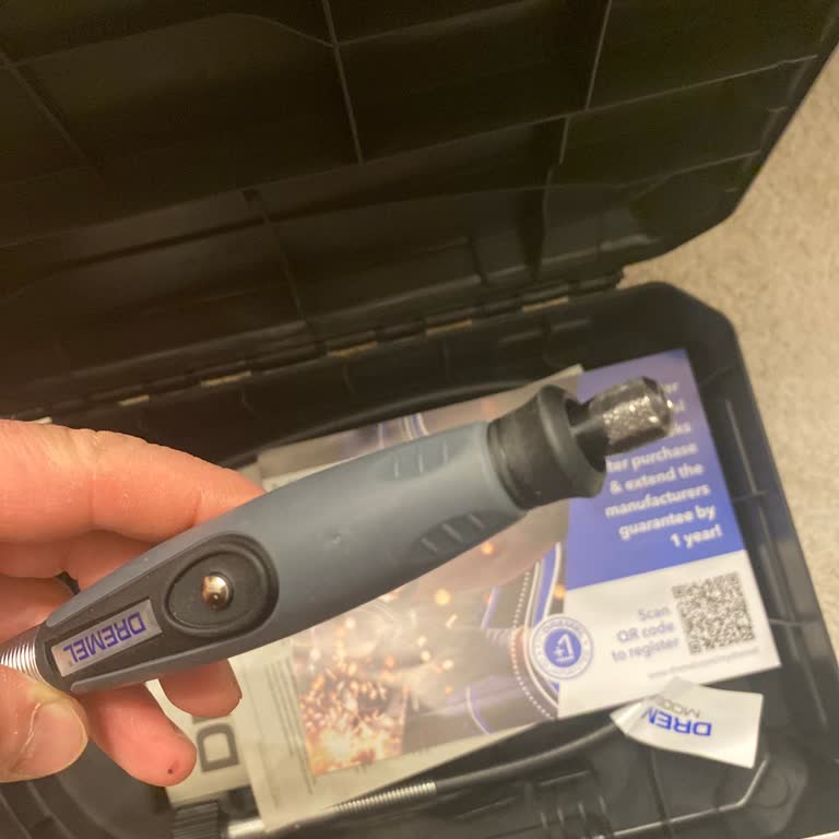 Koçtaş Dremel 3000 Aksesuarı Arızalı, Değişim İsteği Ve Kaba Mağaza Yaklaşımı