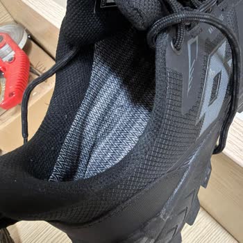 Topuk Dikişindeki Batma Sorunu Nedeniyle Ayakkabı Değişim Talebi Reddedildi