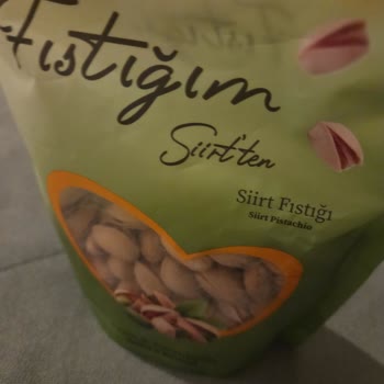 Migros Siirt Fıstığının İçinde Büyük Taş Bulunması