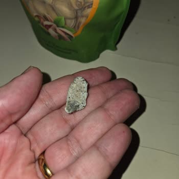 Migros Siirt Fıstığının İçinde Büyük Taş Bulunması