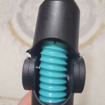 Katlanır Boru Hızla Kırıldı Ve Ücretsiz Parça Değişimi Talep Ediyor