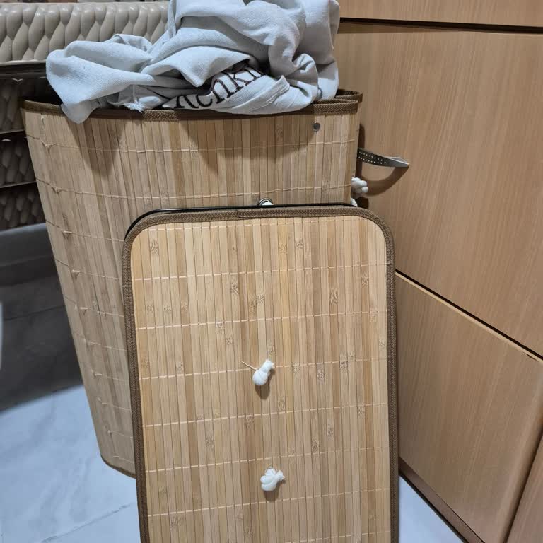 Kapanmış Koçtaş Mağazasından Alınan Kullanılamaz Bambu Çamaşır Sepeti İçin İade Talebi