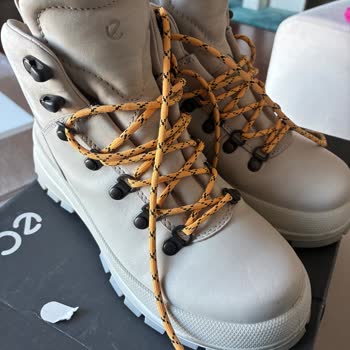 Ecco Ayakkabı Şikayeti