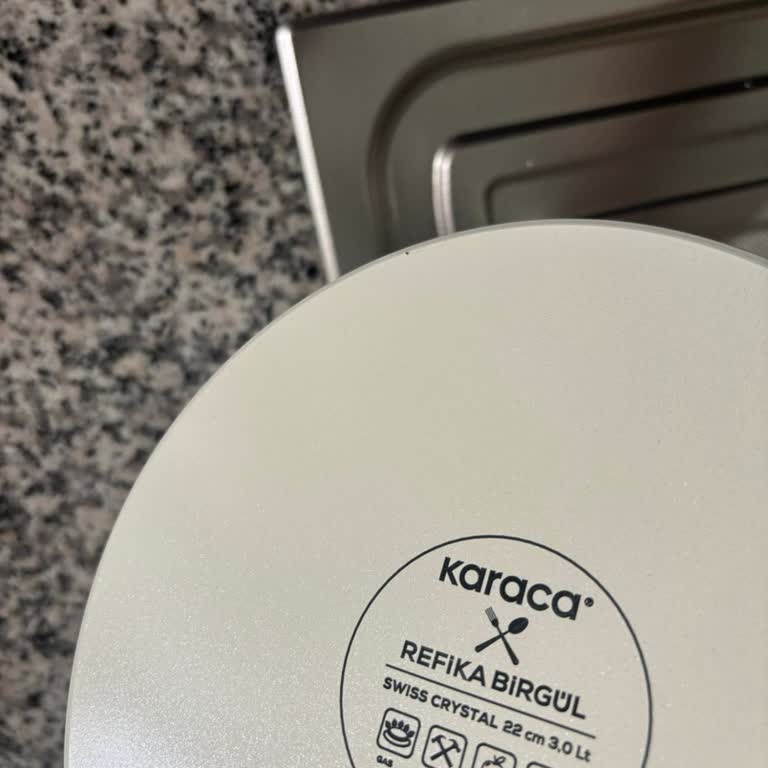 Karaca Züccaciye Sıfır Bir Ürün Beklerken Çizik Ürünle Karşılaşmak Beni Hayal Kırıklığına Uğrattı