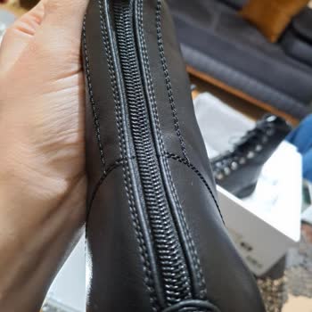 Fermuarı Açılan Botta Üretim Hatası Nedeniyle İade Ve Değişim Talebi