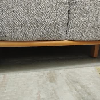 Sim Mobilya (Çanakkale) Koltuk Ayakları Zayıf Değiştirildi, Servis Yanıt Vermedi