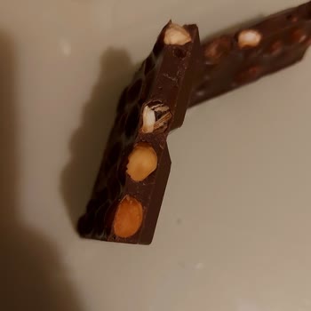 Migros’ta Satın Aldığım Kahve Dünyası Tambol Çikolatasında Bozulmuş Fındıklar Ve İade Talebi