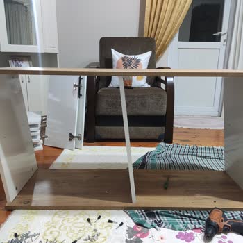 A101 Elmas Kahve Köşesi Vidaları Sıkılmıyor, Ürün İadesi İstiyorum