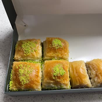 Baklavacı (Nejat) Güllüoğlu Bayat Ürün Satışı!