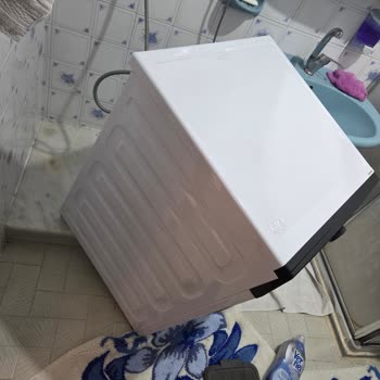 Aşırı Sarsıntı Ve Yürüme Sorunu Yaşayan Beko Çamaşır Makinesine Ürün Değişimi Talebi