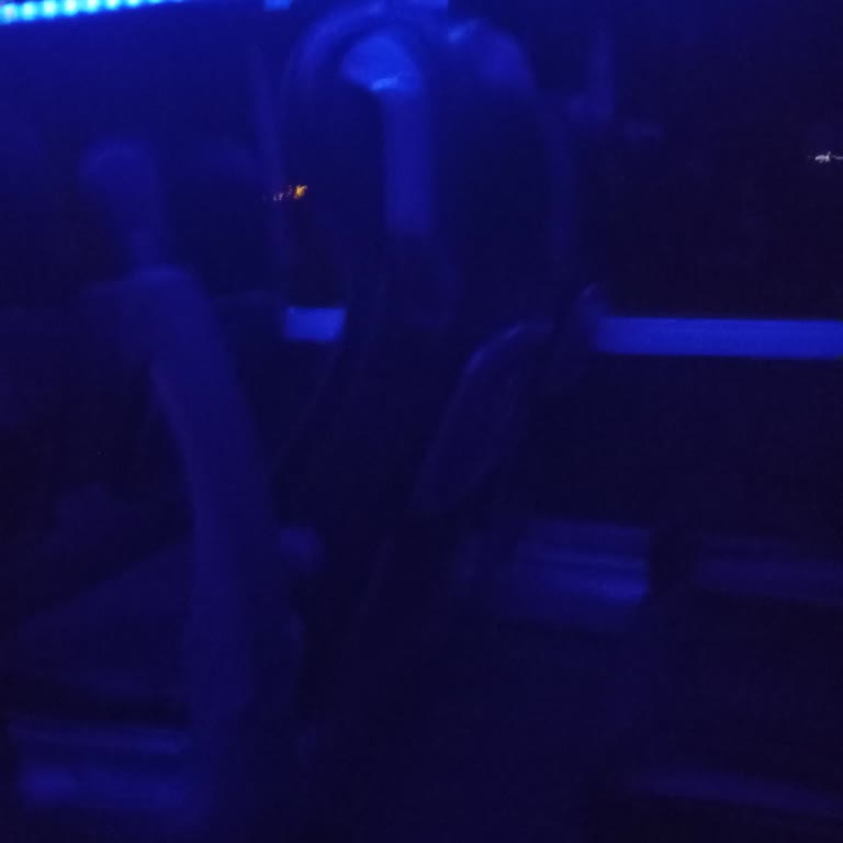 Yüksek Sesli Telefon Konuşmalarına Personel Uyarı Yapmadı