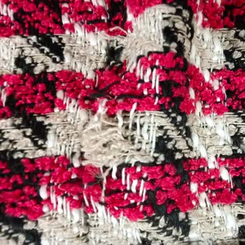 Kısa Sürede Tüvit Etek Cekette Şiddetli Deformasyon Ve İplik Atması