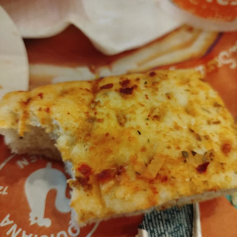 Ankara Kızılay Popeyes Şubesinde Sarımsaklı Ekmeğin Tadında Ve Kokusunda Bozulma