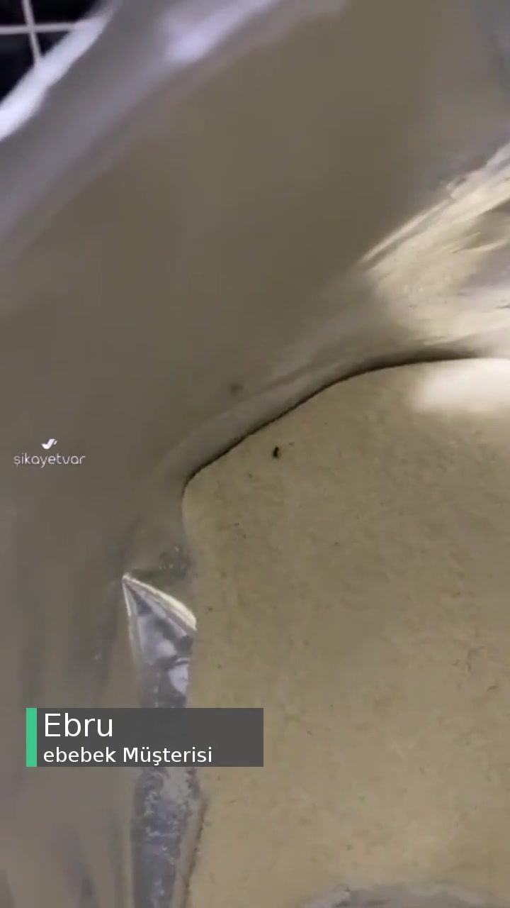 Ebebek Hammm Marka Böcekli İrmik! videonun kapak resmi