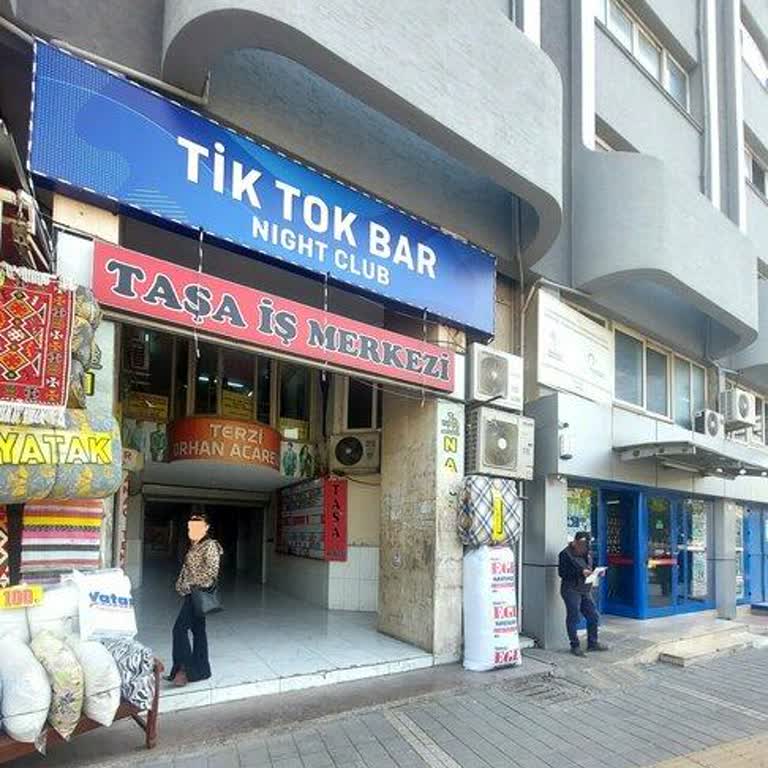 TikTok Bar Night Club’da Yanıltıcı Su Sunumu Ve 200 Bin Tl Aşırı Hesap Mağduriyeti