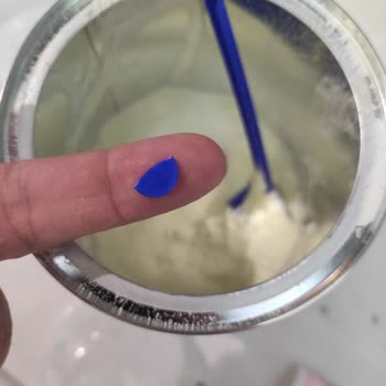 Kırık Kaşık Çıkan Bebek Formülü İçin Güvenlik Ve Hijyen Şikayeti