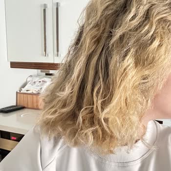 Hk Özdemir Kuaför (Trabzon) Oldukça Kötü Bir Görüntü Çıktı