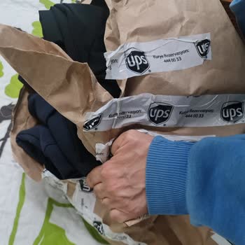 Hasarlı Paket Ve Eksik Ürün Şikayeti: Stradivarius Ve UPS Türkiye