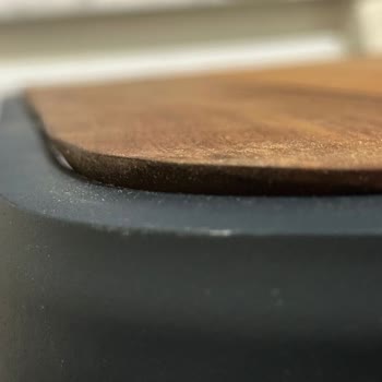 Kelebek Mobilya'dan Kusurlu Bahçe Mobilyasının Alınmaması Ve Kart Ödemesinin Durdurulması