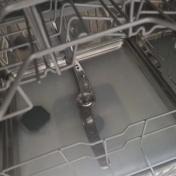 Beko BM3043 Bulaşık Makinesinin Sürekli Arızaları Ve Servisin Çözüm Üretmemesi