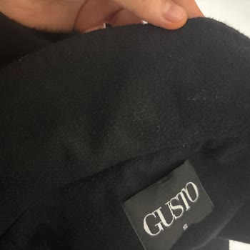 Kabanın Aşırı Tüylenmesi Ve Mağazanın Red Cevaplarıyla İlgili Tam İade Talebi