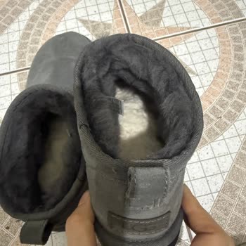 Ugg Ayakkabısındaki Tüy Artışı Ve Red Edilen İade Talebi