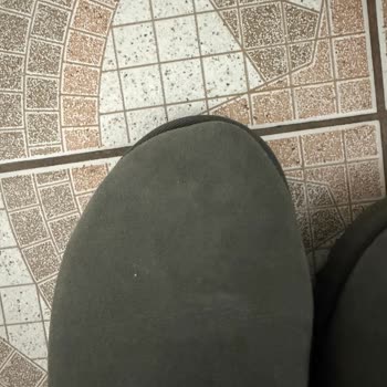 Ugg Ayakkabısındaki Tüy Artışı Ve Red Edilen İade Talebi