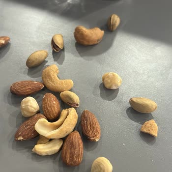 Siparişte Bayat Ürünler Güveni Sarsıyor