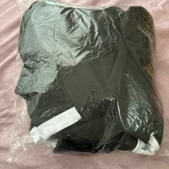 Luvixon M Beden Eşofman Takımı Yanlış Gönderildi, Satıcı İletişimsiz