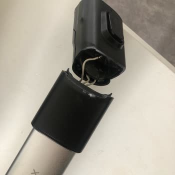 Tekrarlanan Parça Kırılmaları Ve Üç Servis Ziyareti Nedeniyle Philips XC7040 Ürün Değişimi Talebi