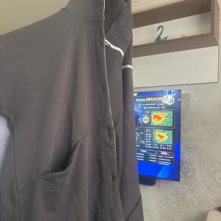 Saklı Butik Renk Uyuşmazlığı Ve İade Ücretini Müşteriye Yükleme