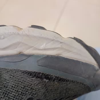 Ayakkabının Hızlı Deformasyonu Ve Güvensiz Kayganlığı İçin İade Talebi