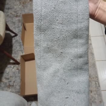 Boyner’in Gönderdiği Kaban Tüylenmiş Ve Aşınmış