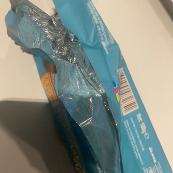 Açık Paket Ve Nemli Bayat Bisküviyle Mağdur Oldum