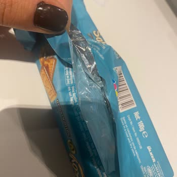 Açık Paket Ve Nemli Bayat Bisküviyle Mağdur Oldum