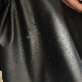 LCW'de Deri Ceket Ayıplı Olduğu İçin İade Talebinin Reddedilmesi